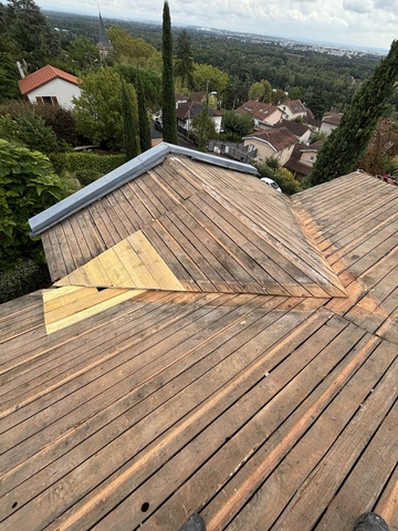 Réfection de couverture à Rillieux-la-Pape – L’expertise de MIKE VANHORICK